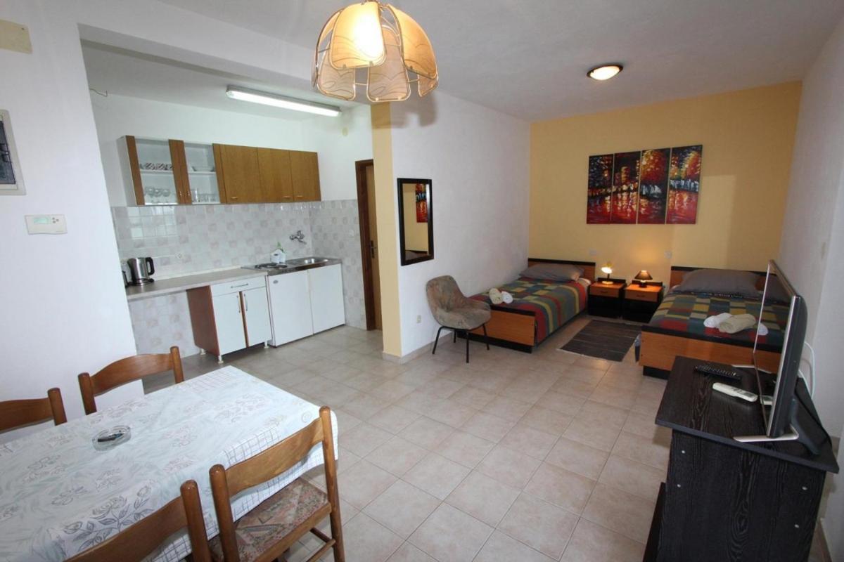 Apartments Jasna Rovinj Exterior photo
